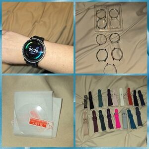 Samsung Galaxy Watch 4 Bundle
